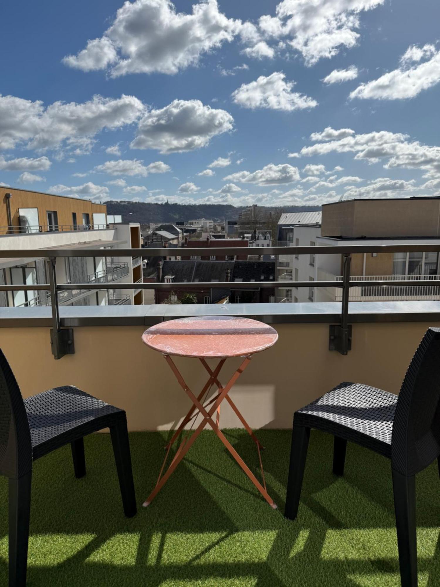 Apt Neuf Centre Saint-Sever Ruan Exterior foto